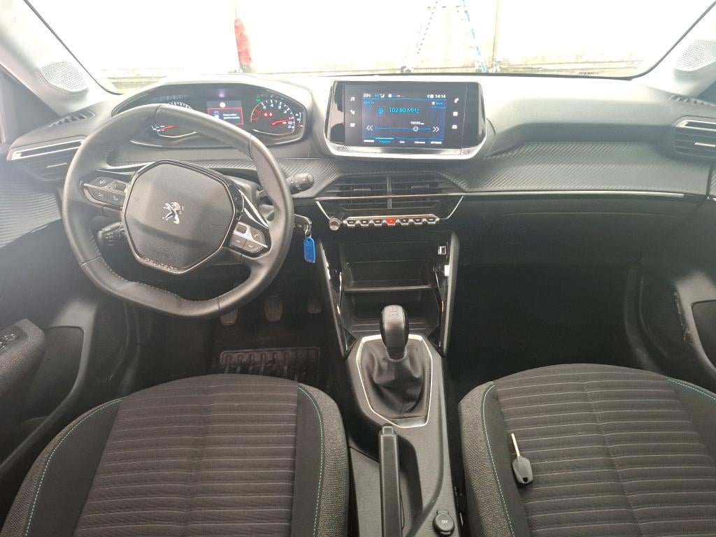 Photo 6