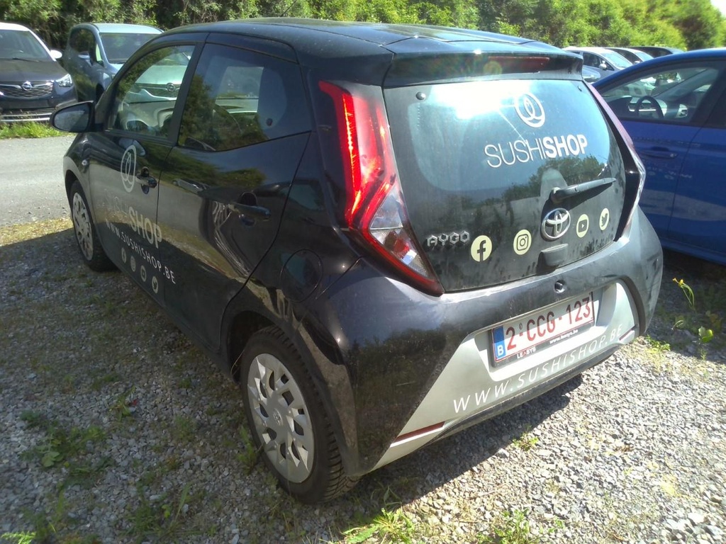 Photo 5
