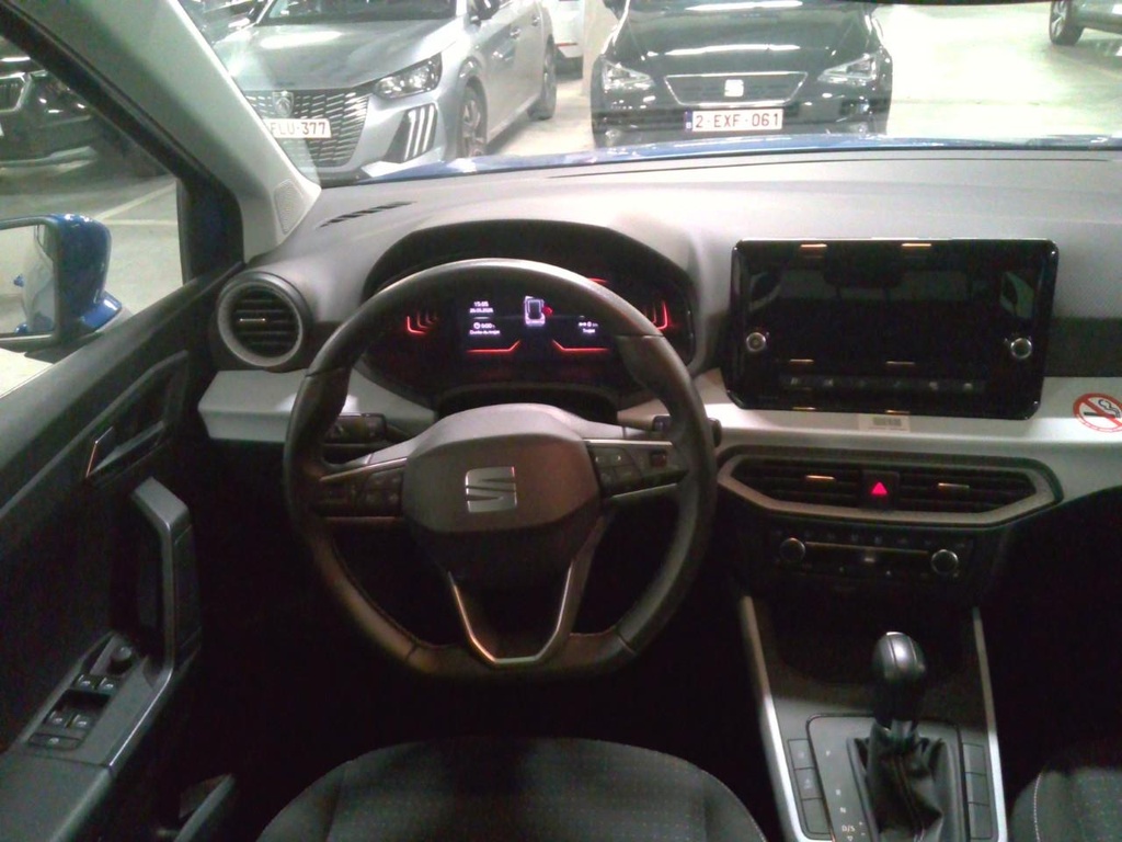 Photo 6