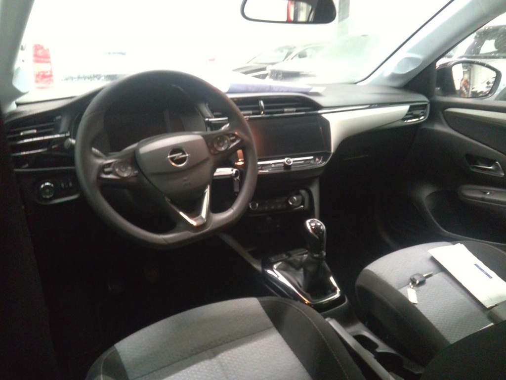 Photo 6