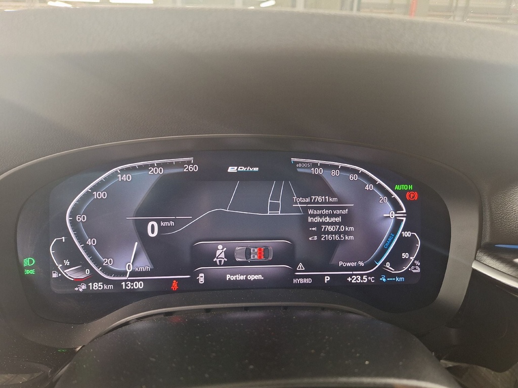 Photo 18