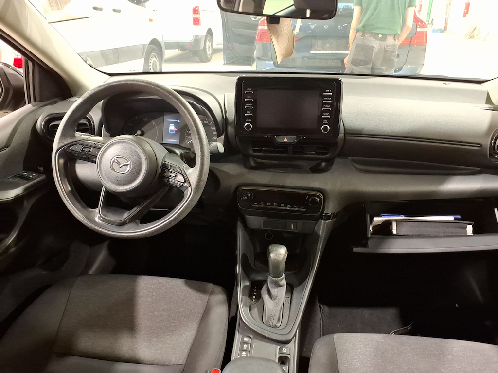 Photo 6