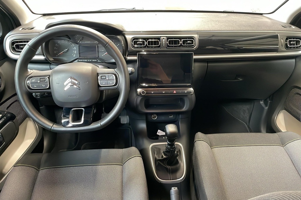 Photo 13