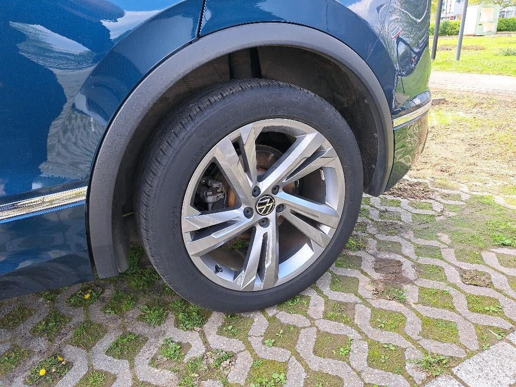 Photo 33