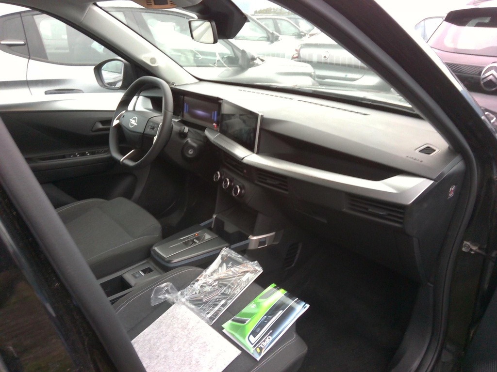 Photo 3