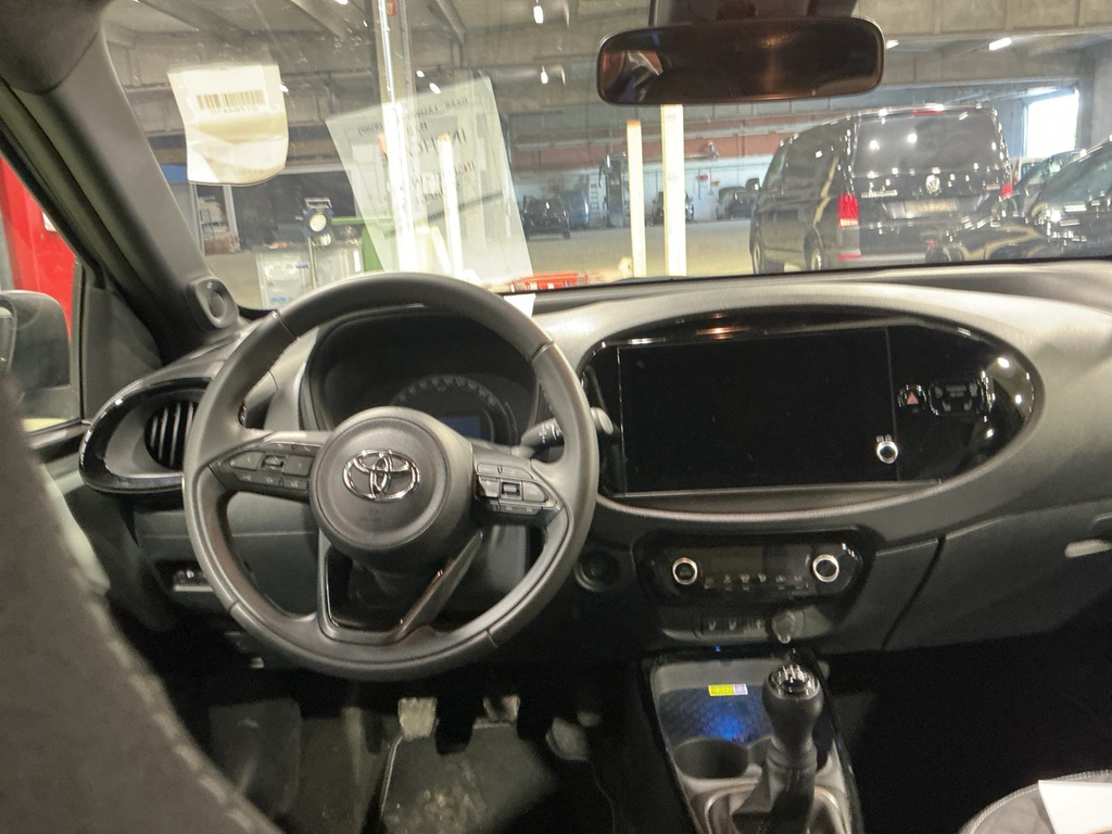 Photo 6