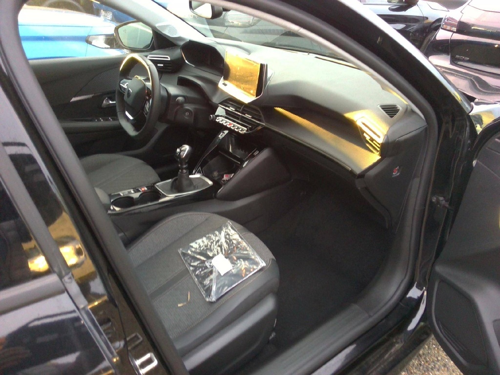 Photo 3