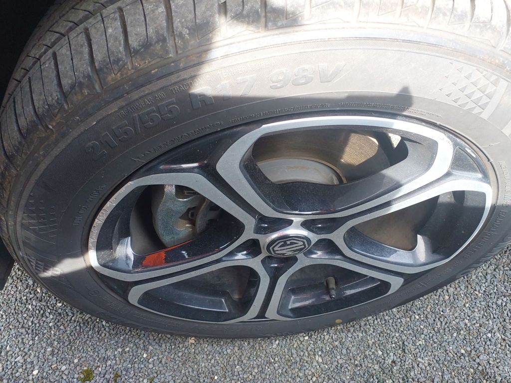 Photo 11