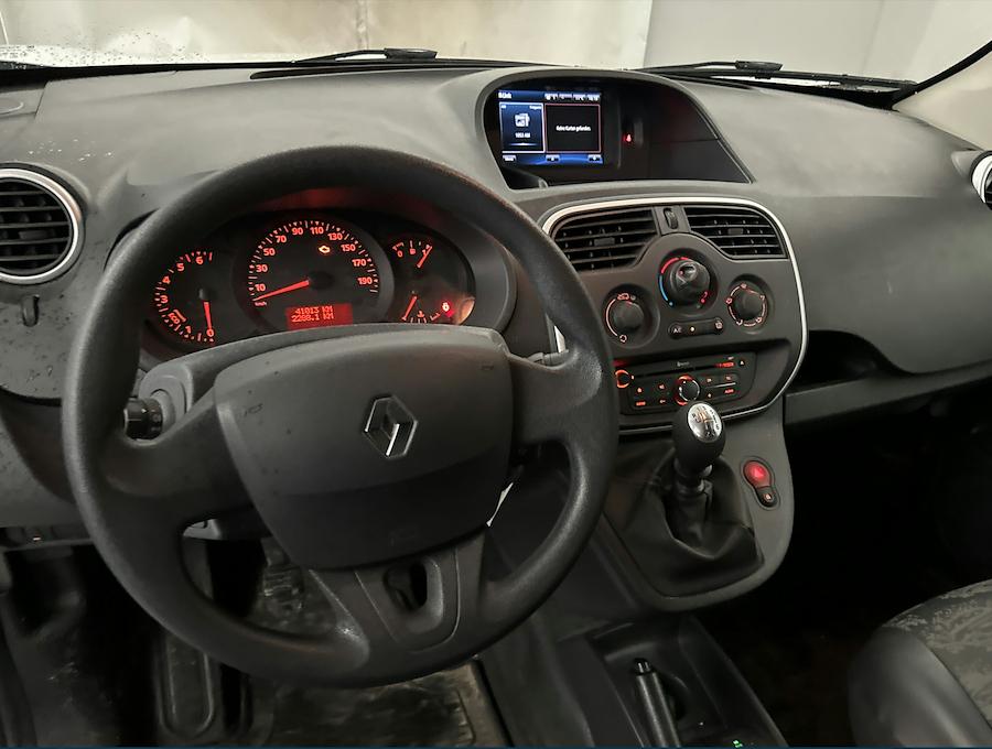 Photo 11