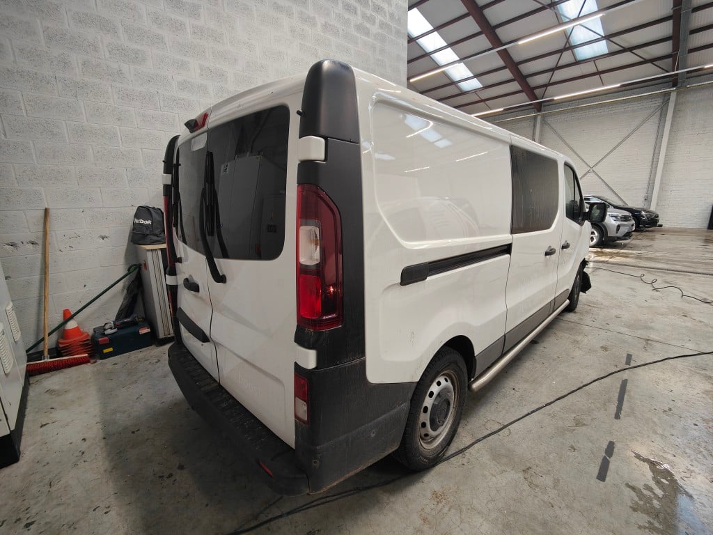 Photo 3