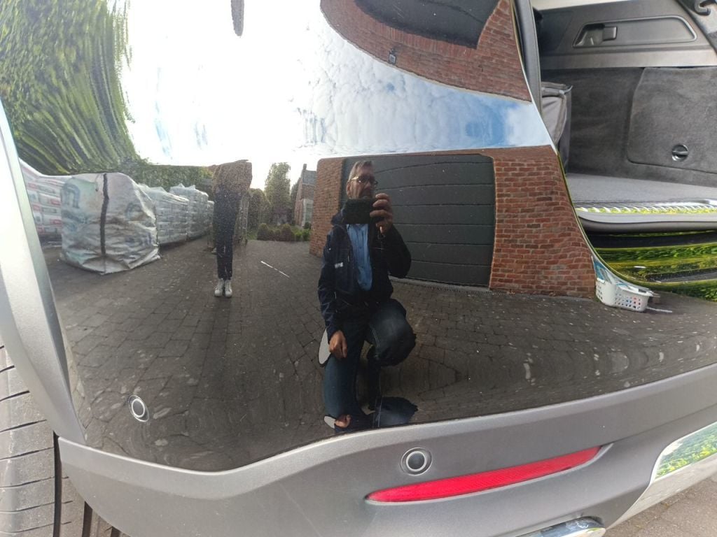Photo 33