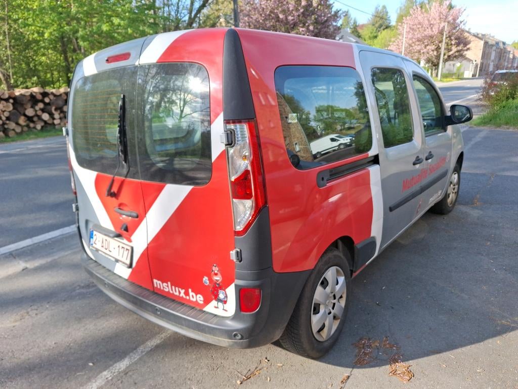 Photo 5