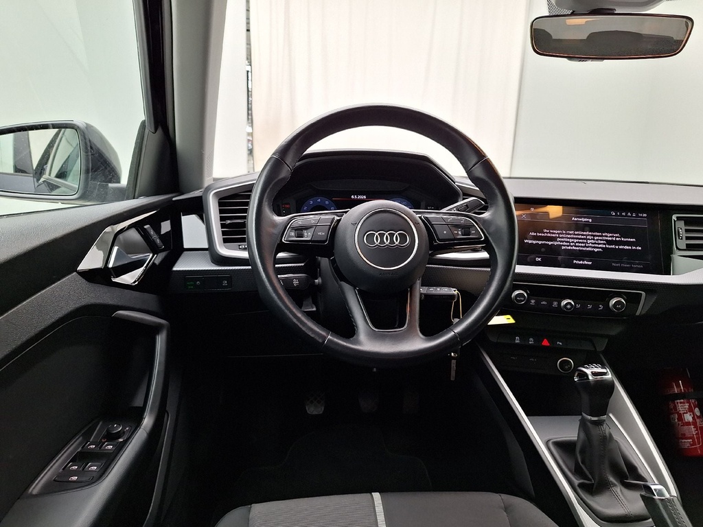 Photo 6