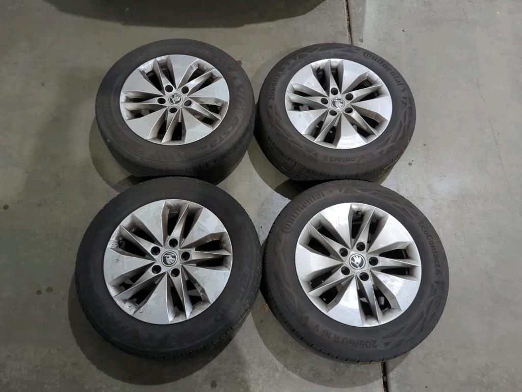 Photo 9