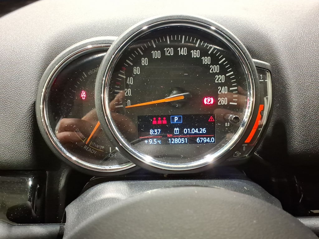 Photo 10