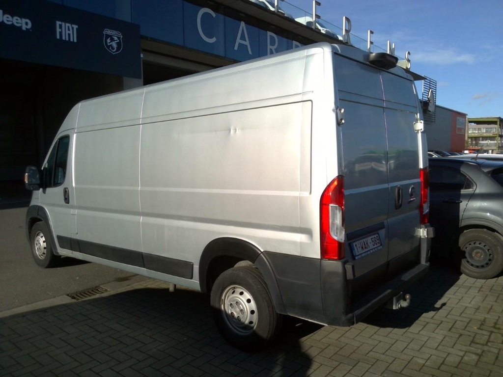 Photo 5