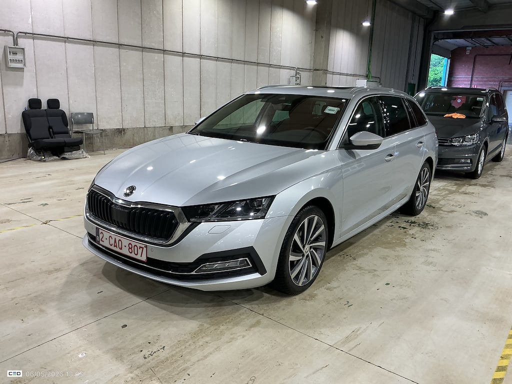 SKODA Octavia 1968.0 cc Manual (2022)