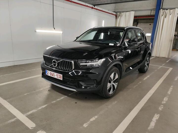 VOLVO XC40 1477.0 cc Automatic (2022)