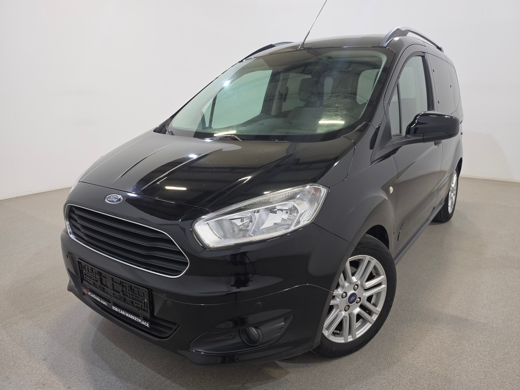 FORD Tourneo Courier 998 cc Manual (2018)