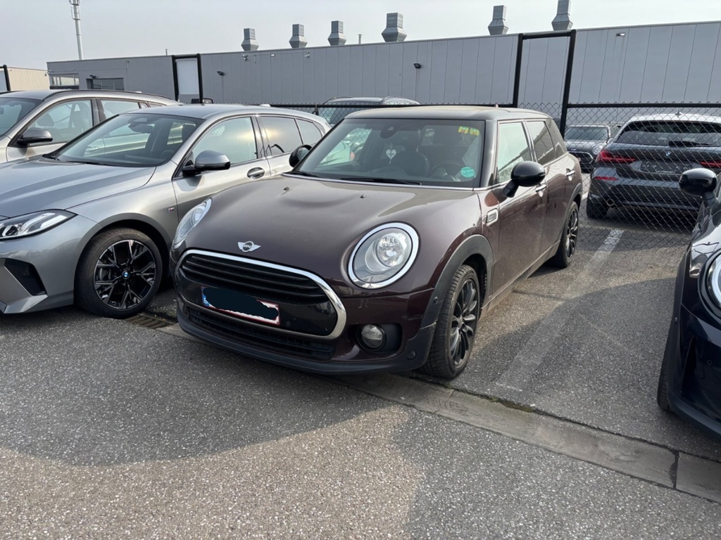 MINI Cooper D Clubman 1995 cc Automatic (2016)