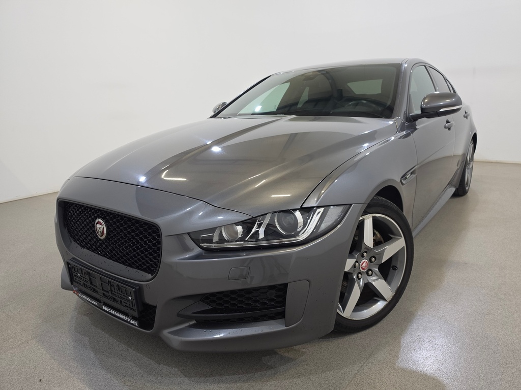 JAGUAR XE 1999 cc Automatic (2018)