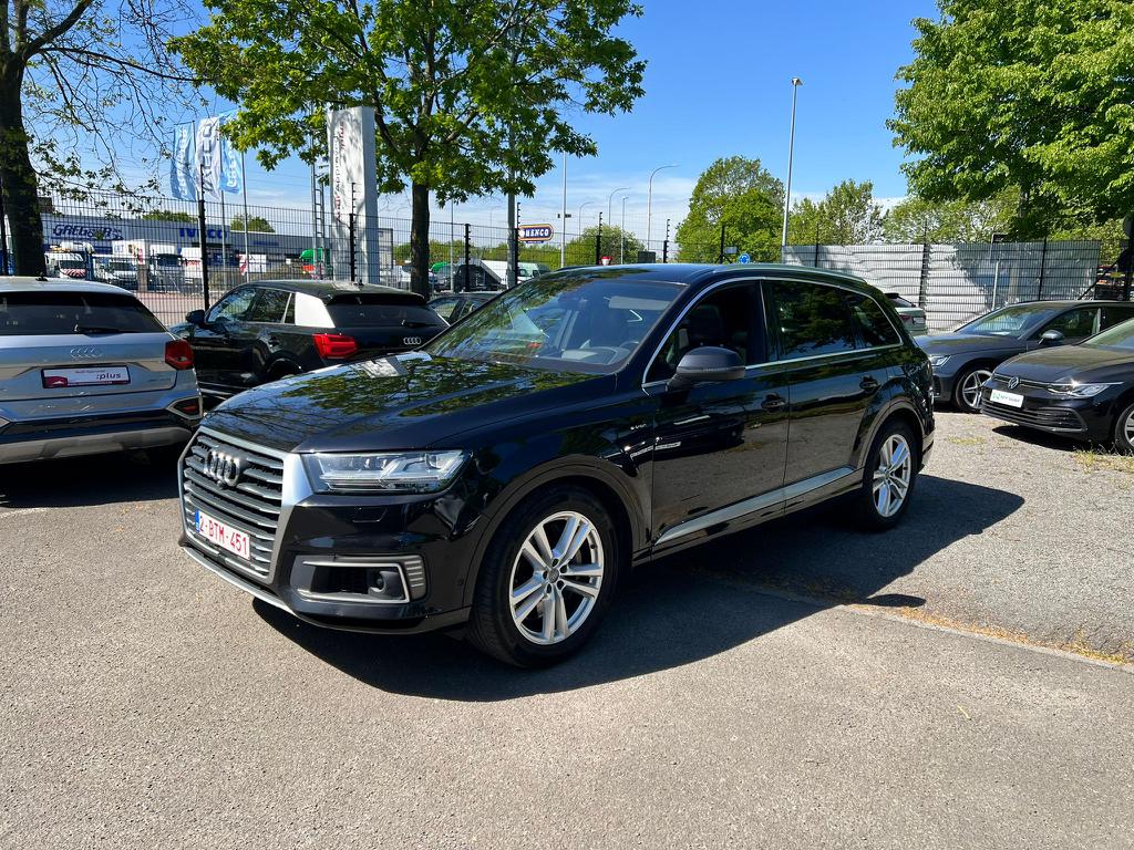 AUDI Q7 2967 cc Automatic (2017)