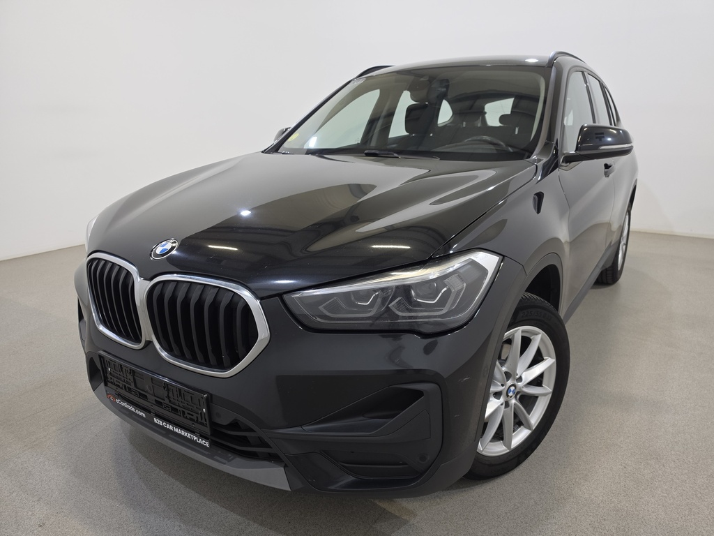 BMW X1 1496 cc Manual (2022)