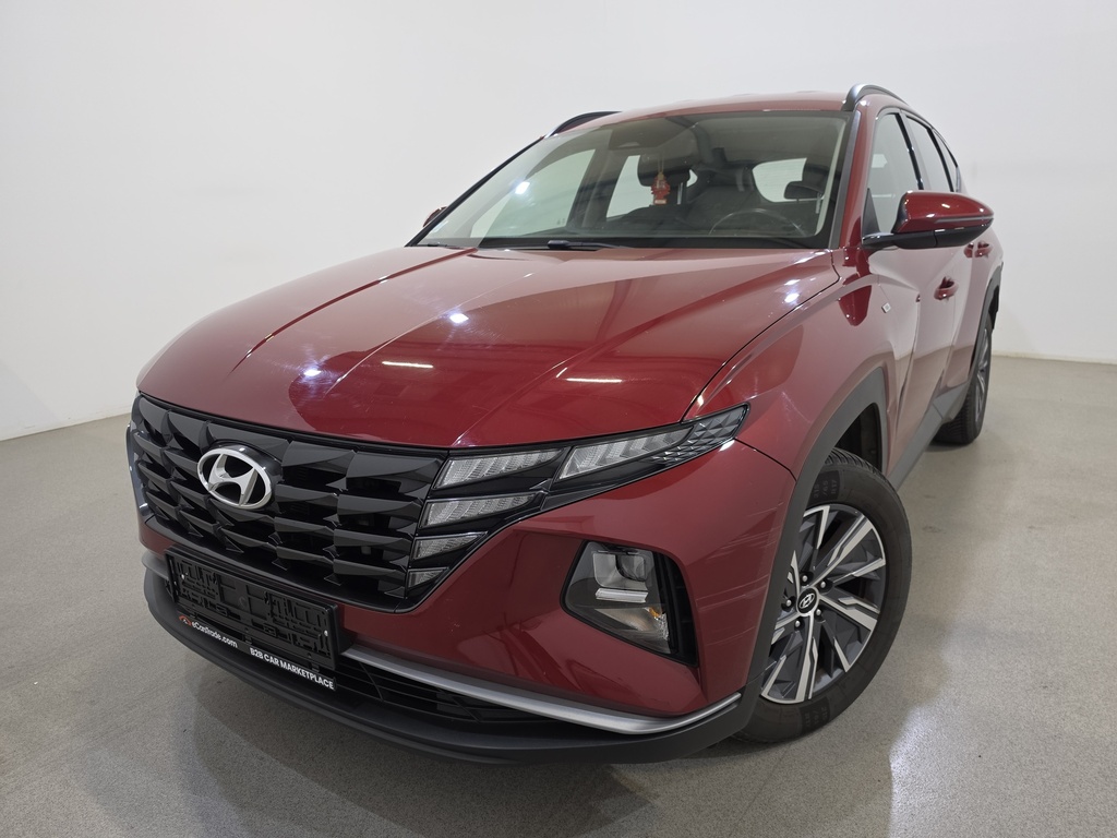 HYUNDAI Tucson (Year of Construction 2021, 136 PS, Diesel)