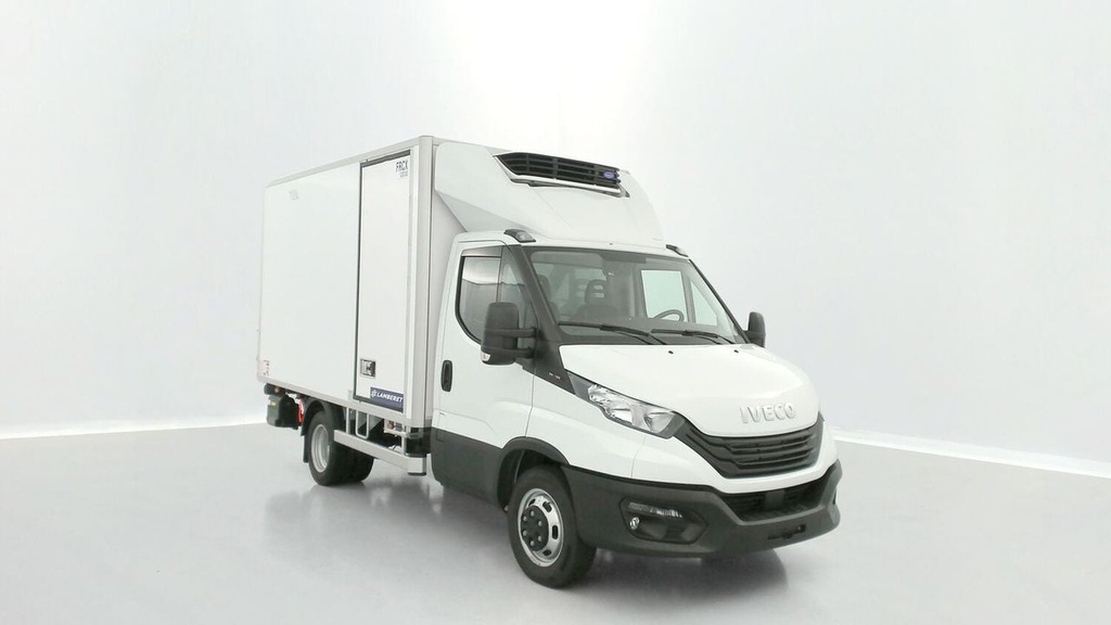 Iveco Daily (Year of Construction 2025, 161 PS, Diesel)