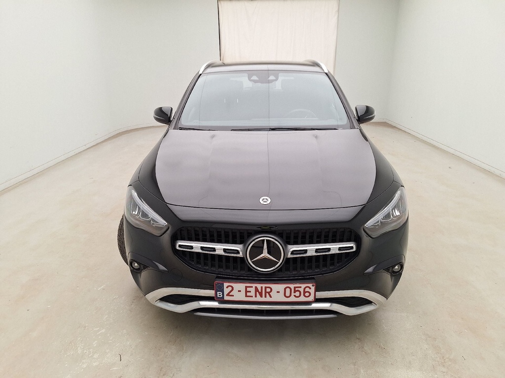 Mercedes GLA-Class 1950.0 cc Automatic (2023)