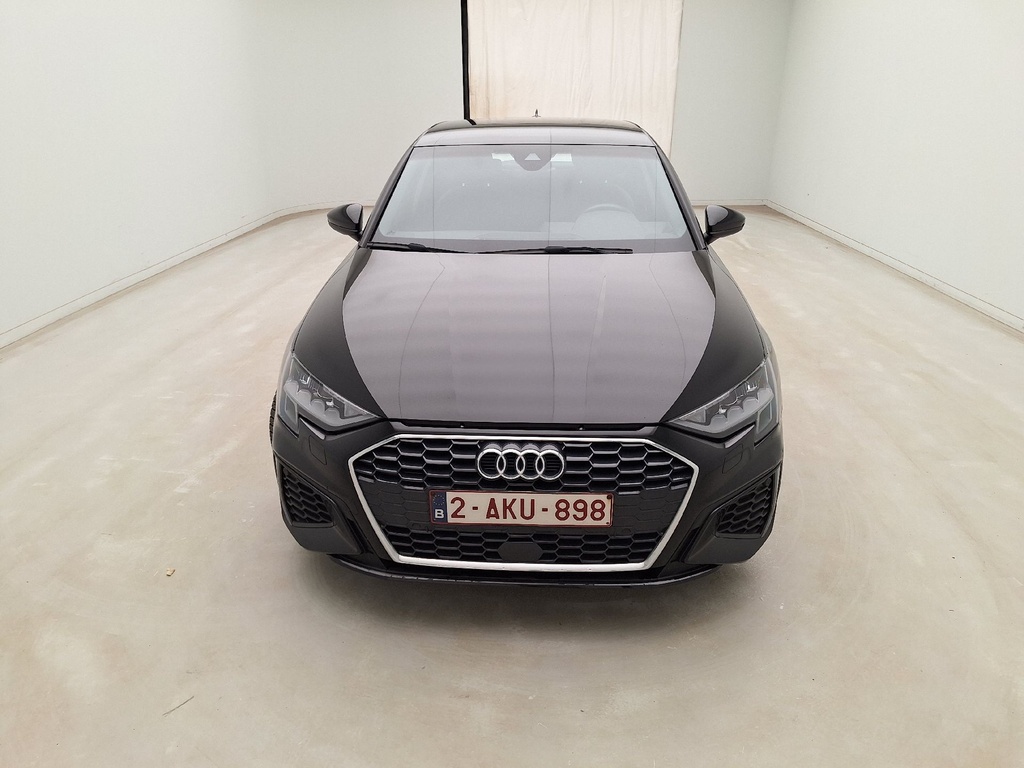 AUDI A3 999.0 cc Manual (2021)