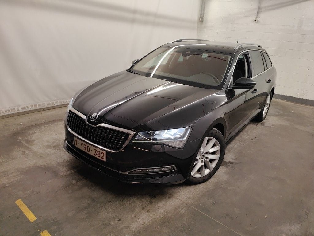 SKODA Superb 1598.0 cc Automatic (2020)