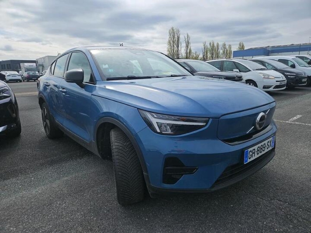VOLVO C40 (Year of Construction 2023, 252 PS, Electric)