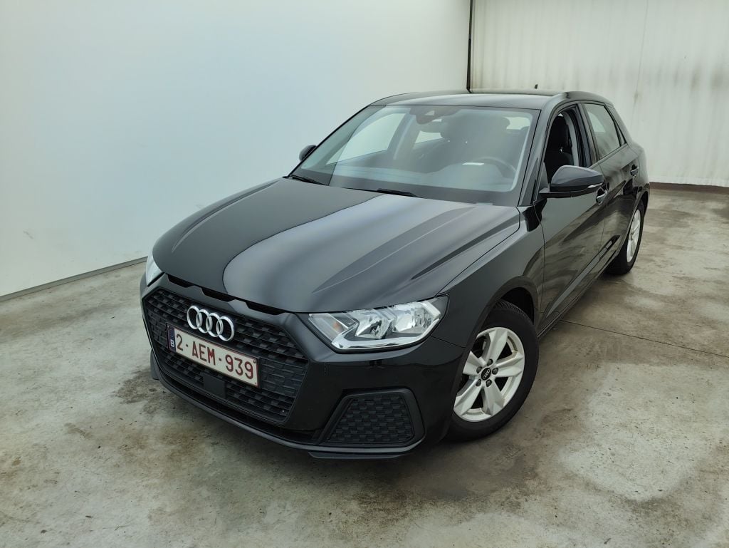 AUDI A1 999.0 cc Automatic (2021)