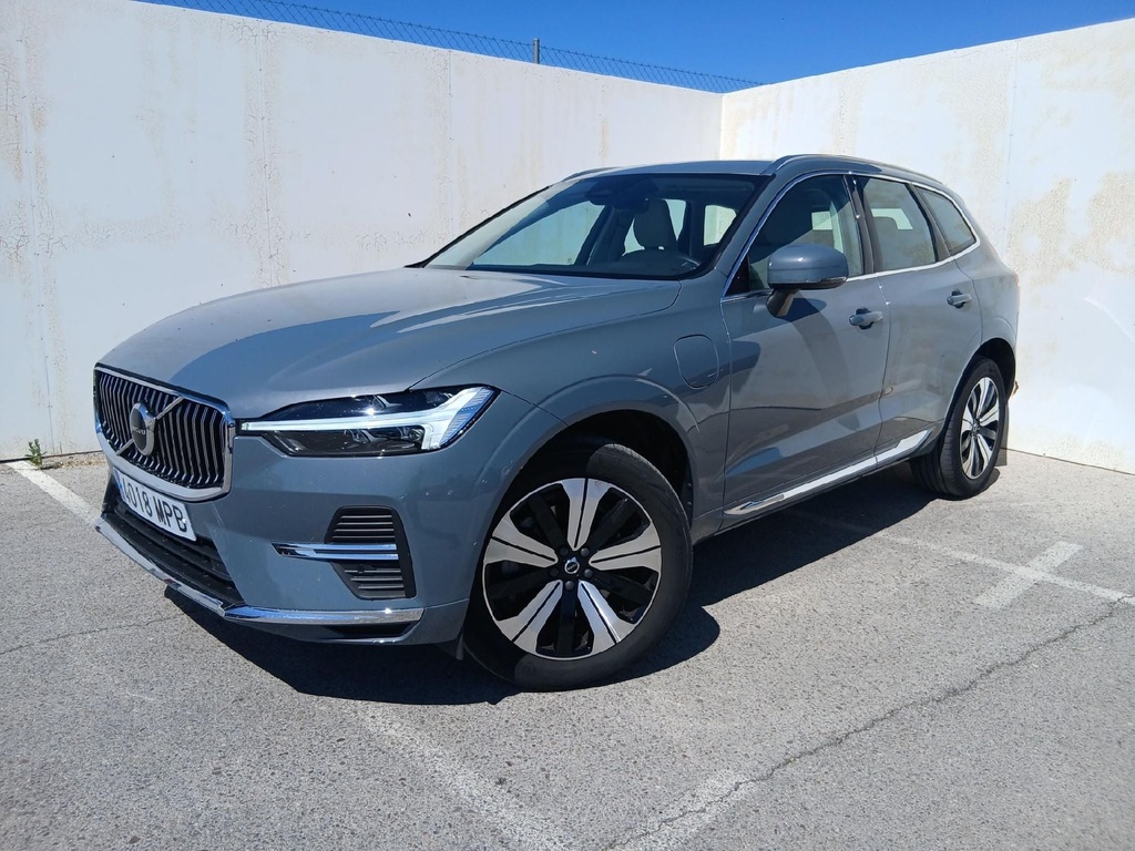 VOLVO XC60 1969.0 cc Automatic (2024)