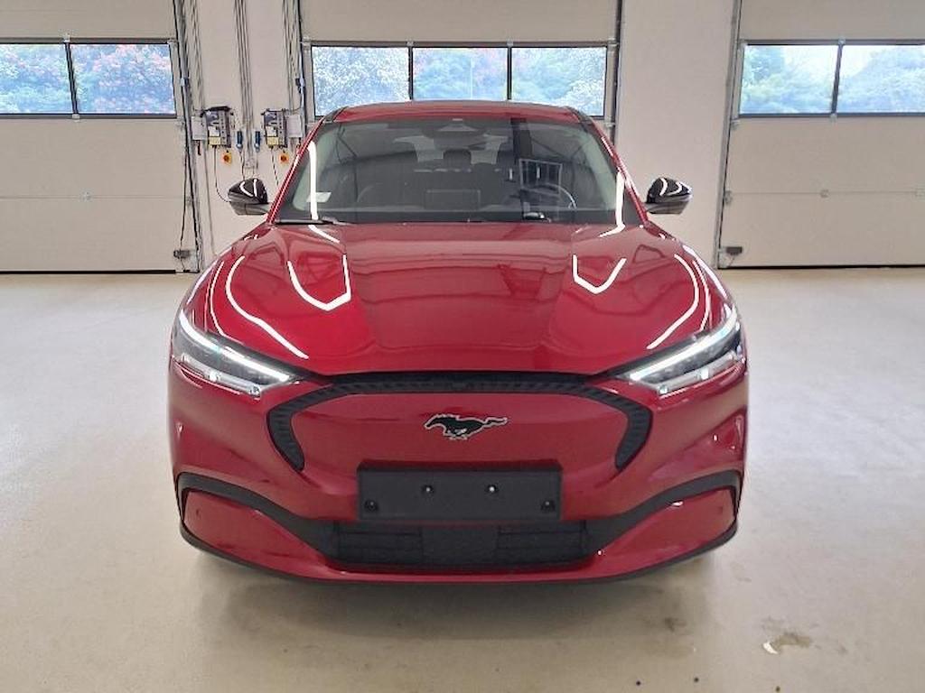 FORD Mustang Mach-E Automatic (2024)