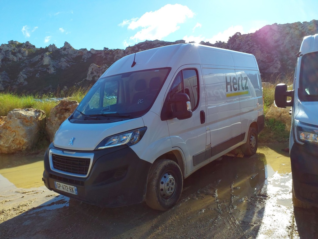 PEUGEOT Boxer (2023)