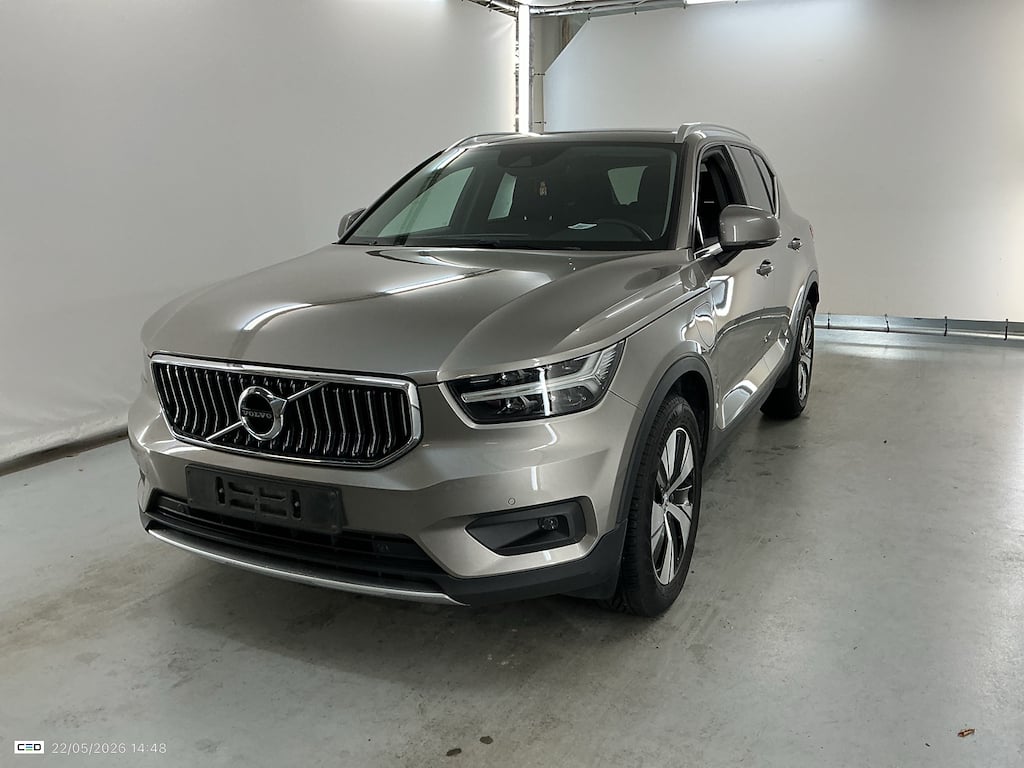 VOLVO XC40 1477.0 cc Automatic (2021)