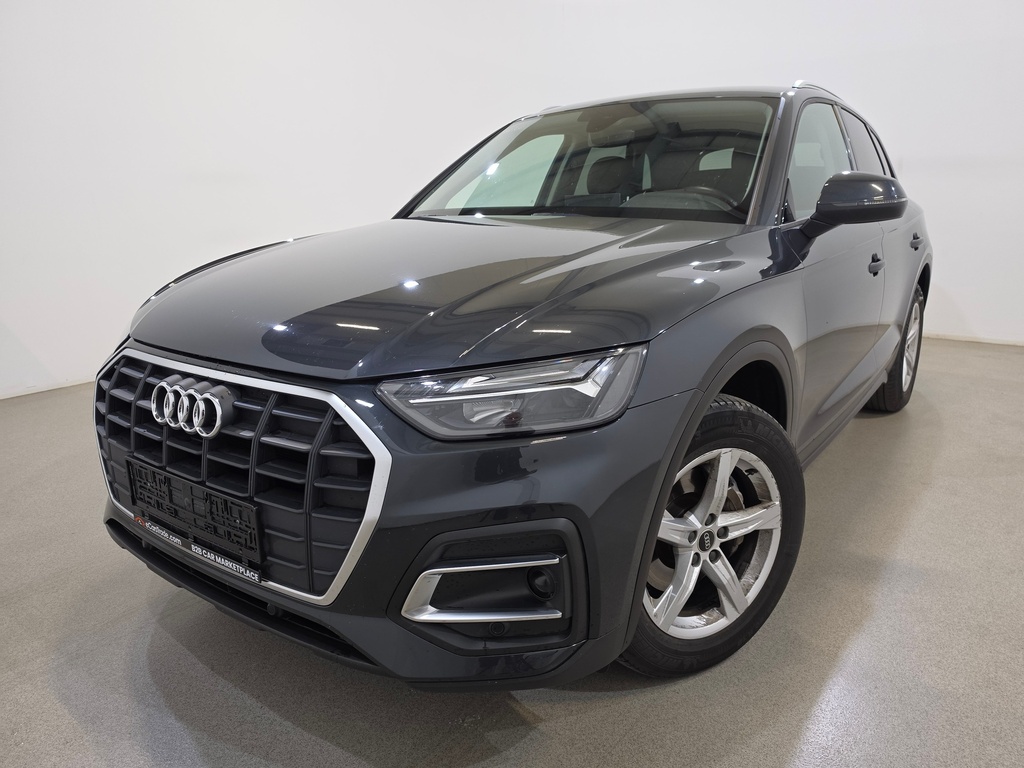 AUDI Q5 (Year of Construction 2021, 204 PS, Diesel)