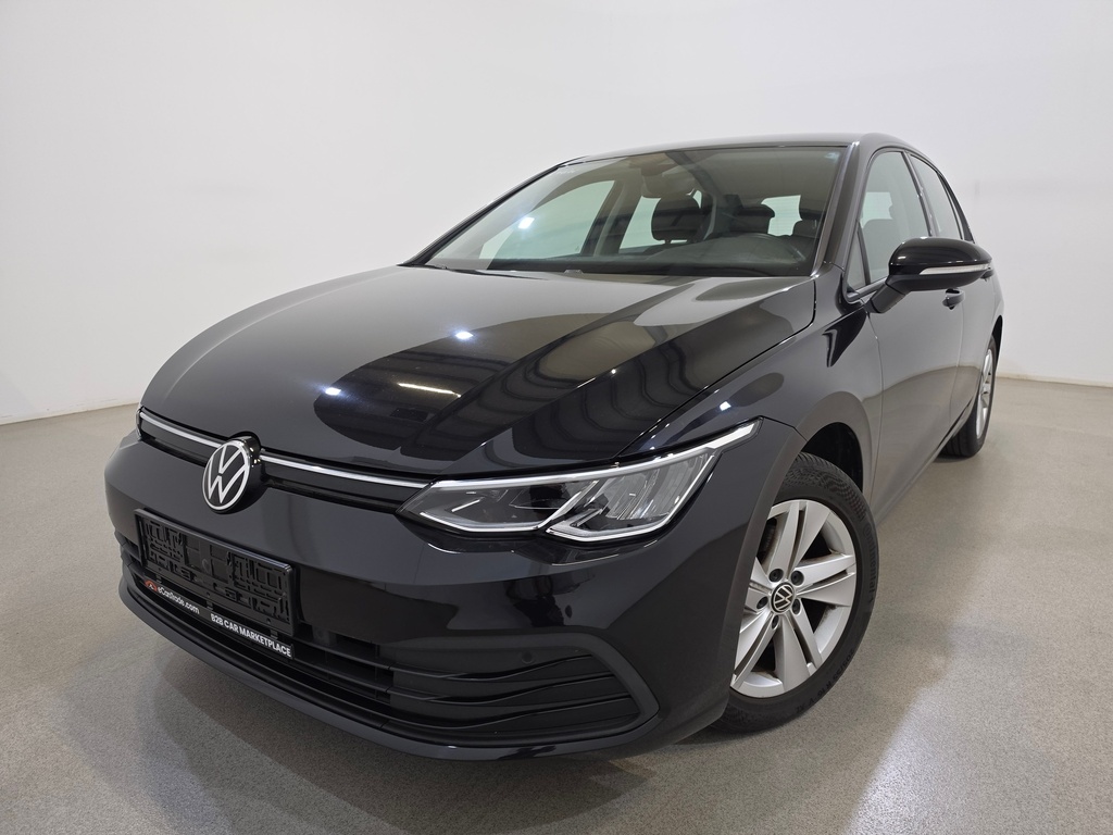 Volkswagen Golf (Year of Construction 2021, 110 PS, Petrol)