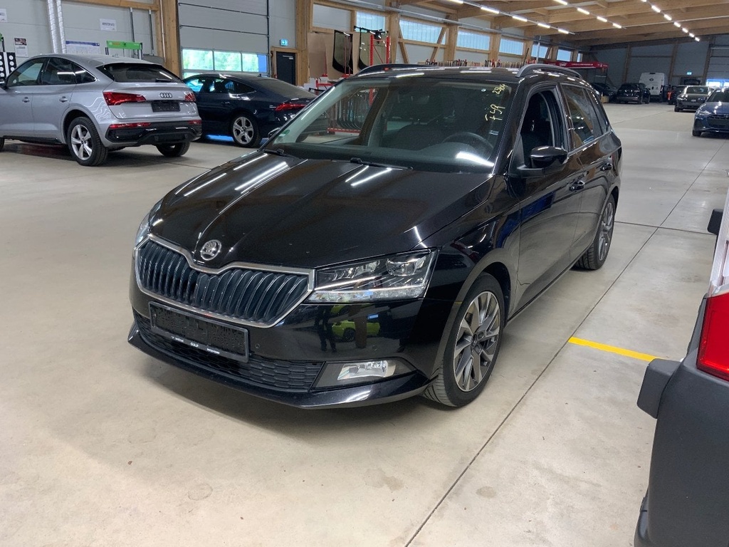 SKODA Fabia 999.0 cc Manual (2022)