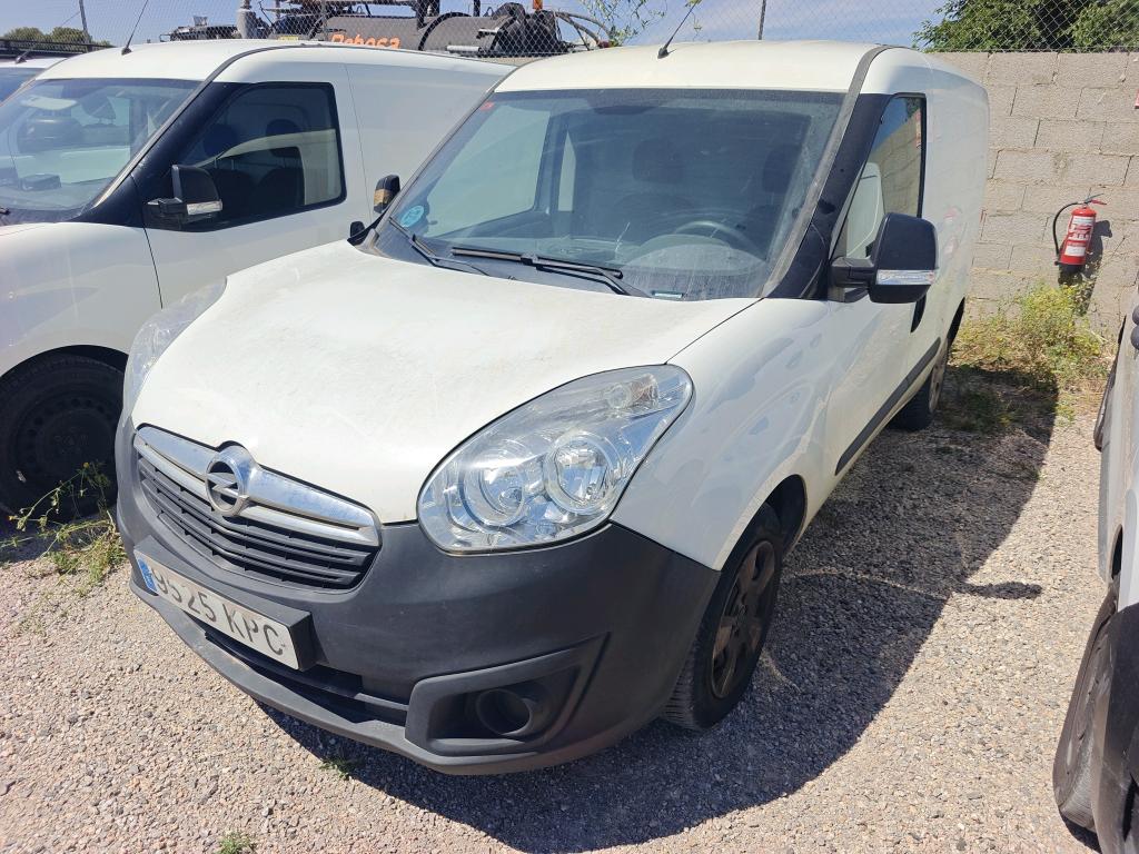 OPEL Combo 1248.0 cc Manual (2018)