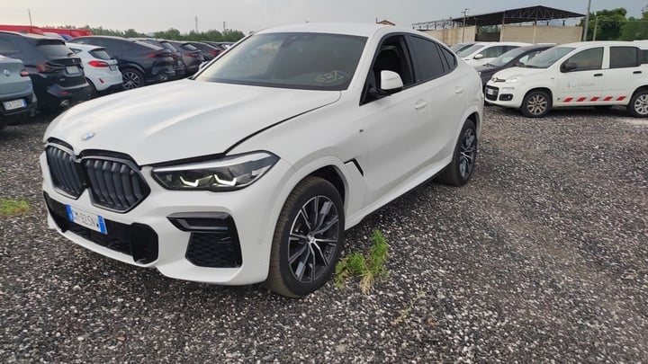 BMW X6 2993 cc Automatic (2023)