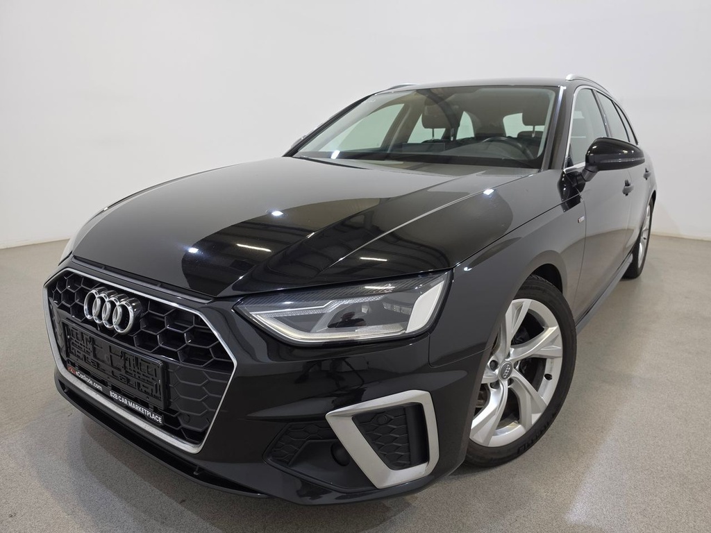 AUDI A4 (Year of Construction 2020, 136 PS, Diesel)