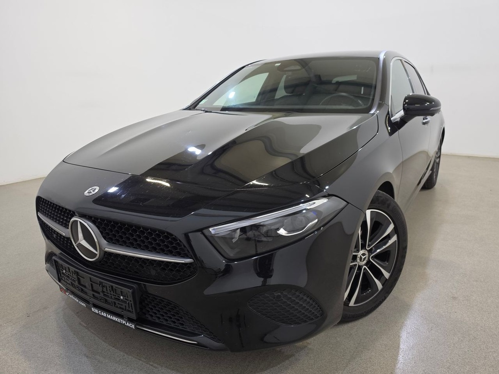 Mercedes A 200 1332 cc Automatic (2023)