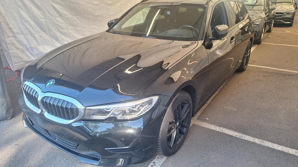 BMW 320 1995.0 cc Automatic (2021)