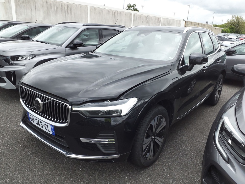 VOLVO XC60 (2023)