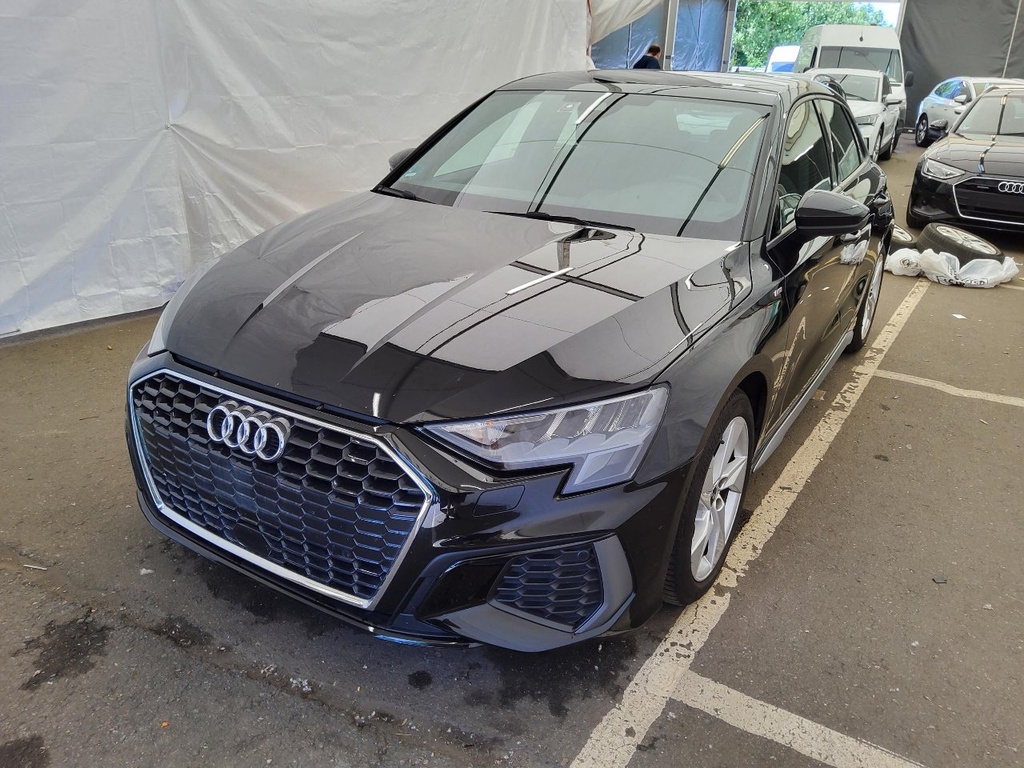 AUDI A3 1968.0 cc Automatic (2022)