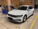 Volkswagen Passat Variant 1968.0 cc Manual (2022)