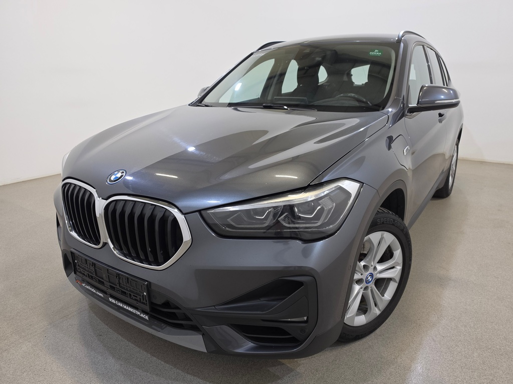 BMW X1 (Year of Construction 2022, 125 PS, Hybrid Petrol)
